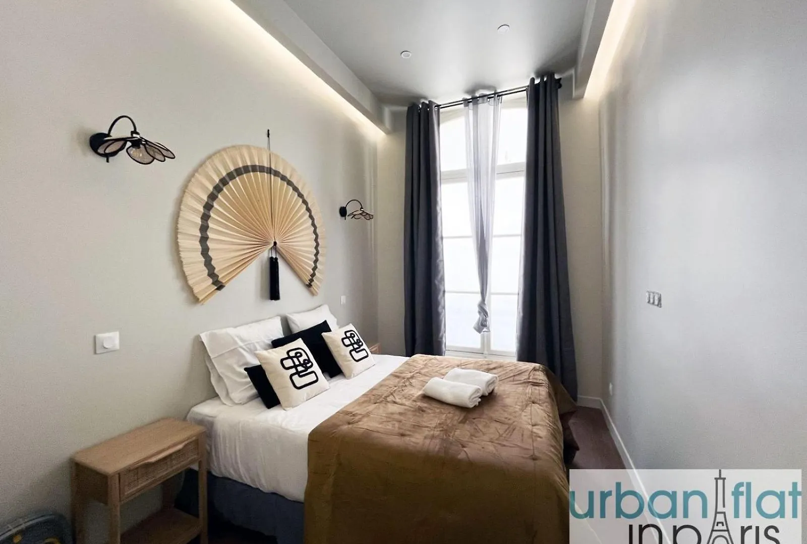 Urban Flat 188 - Stunning 4 Bedroom Flat In Paris 0*,