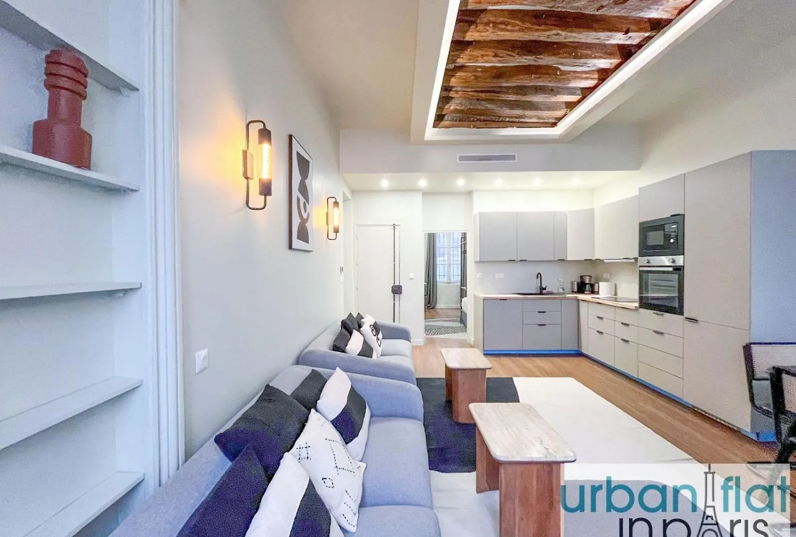 Apartment Urban Flat 188 - Stunning 4 Bedroom Flat In Paris France