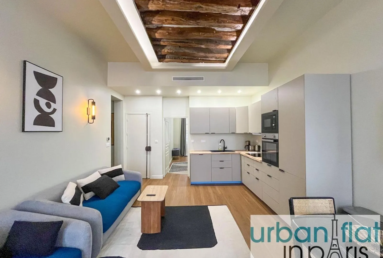 Urban Flat 188 - Stunning 4 Bedroom Flat In Paris 0*,